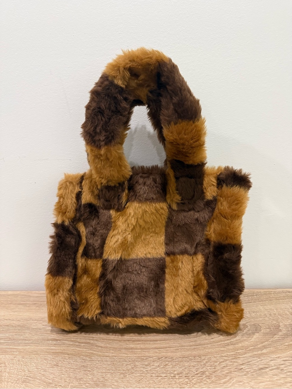 No Boundaries Women's Square Sherpa Tote Bag Brown Checkerboard Faux Fur Purse
